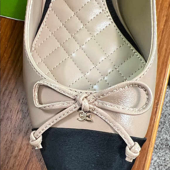 Sam Edelman Tan and Black Slingback Heels - Picture 4 of 7